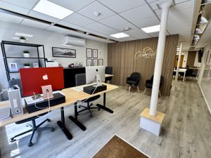 Front Reception Area- click for photo gallery